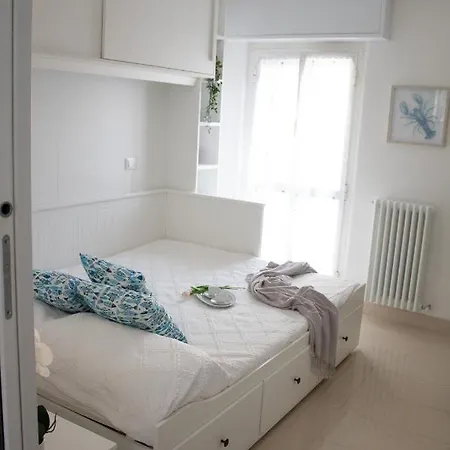 Sestri Chic - A Due Passi Dal Mare Appartement *