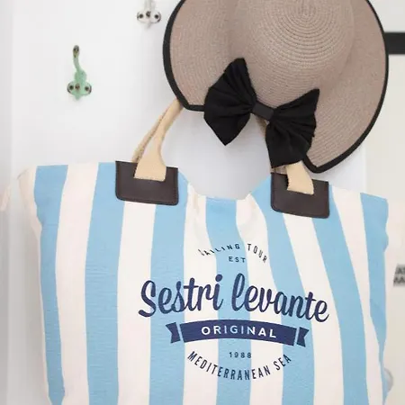 Sestri Chic - A Due Passi Dal Mare *