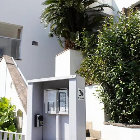 Sestri Chic ~ A Due Passi Dal Mare Апартаменты