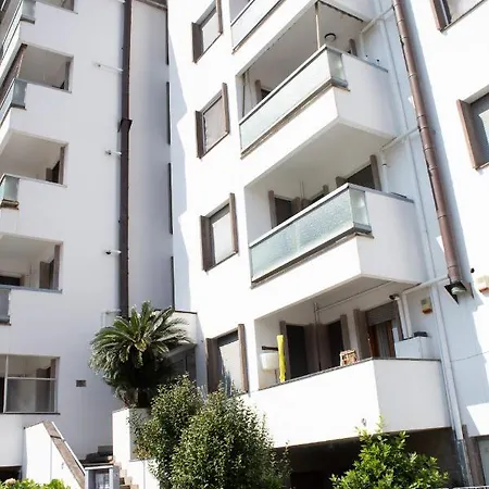 Sestri Chic - A Due Passi Dal Mare Apartamento *