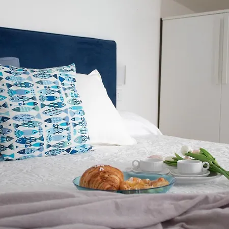 Sestri Chic ~ A Due Passi Dal Mare Апартаменты *