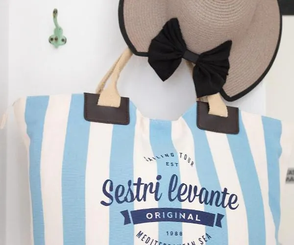 Sestri Chic - A Due Passi Dal Mare *